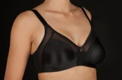 Reggiseno Senza Ferretto Coppa D Selene Art.Estela 10 Reggiseno Senza Ferretto Coppa D Selene Art.Estela -Moda Lingerie Negozio estela negro 17w6430